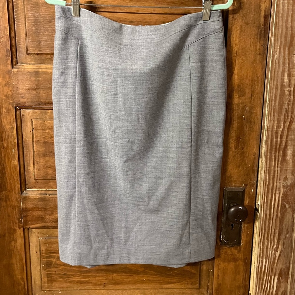 White House Black Market grey pencil skirt